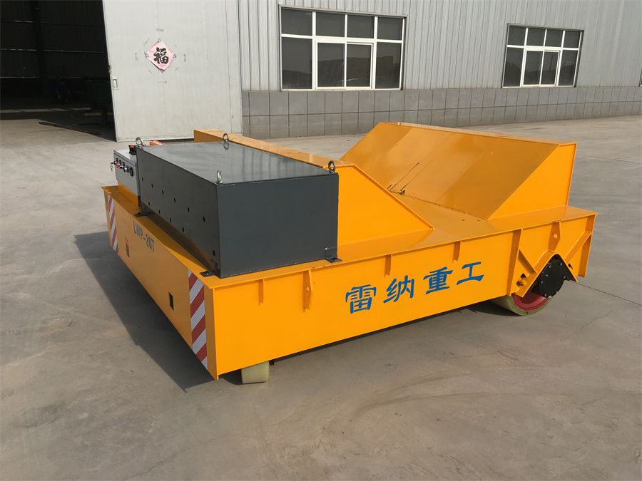 無軌車臺面V型架設(shè)計 適用于卷材搬運(yùn)